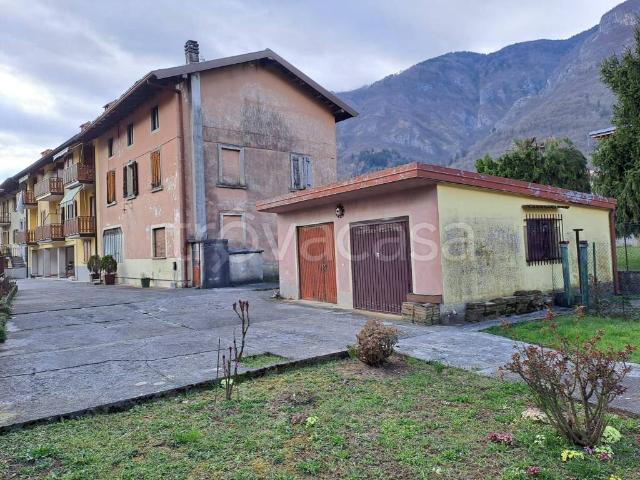 Vendesi casa indipendente a Piario via Cadoriano, 7