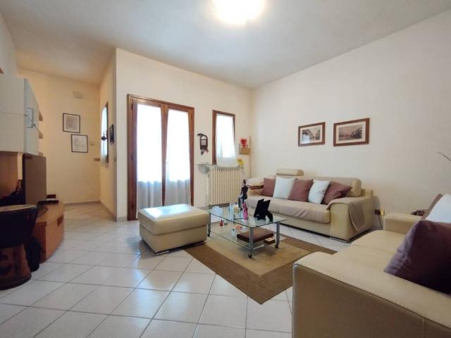 Vendesi casa indipendente a Quarrata, Barba