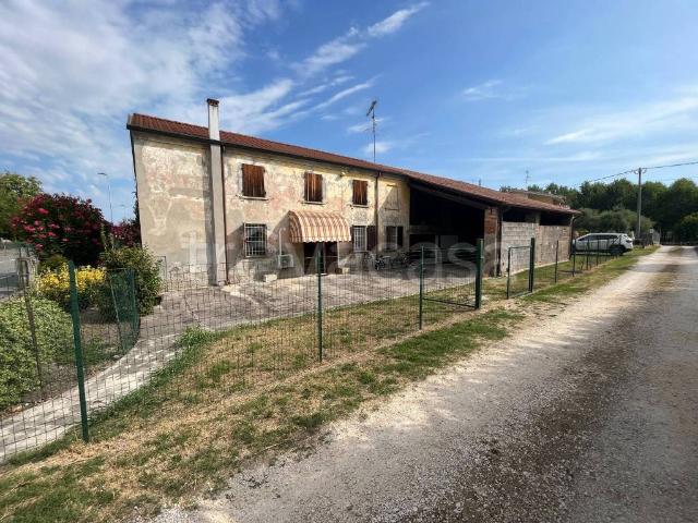 Vendesi casa indipendente a Roncanova, Gazzo Veronese