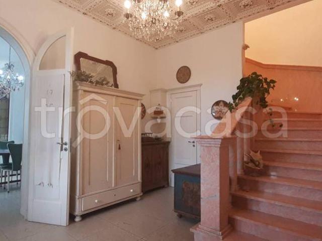 Vendesi casa indipendente a Rosignano Marittimo, Castiglioncello