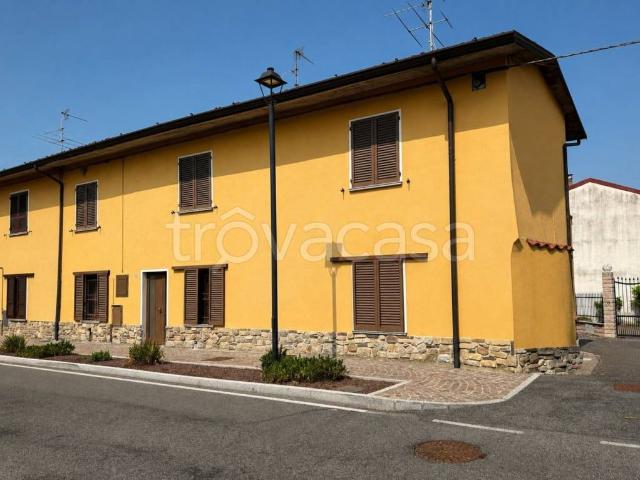 Vendesi casa indipendente a Zocco, Erbusco