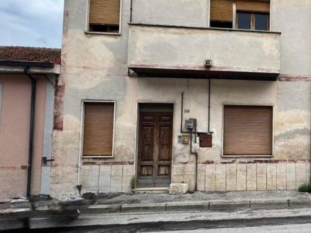 Vendesi casa indipendente ad Avezzano via San Francesco