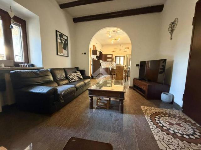 Vendesi casa indipendente ad Agnadello via della Vittoria, 44
