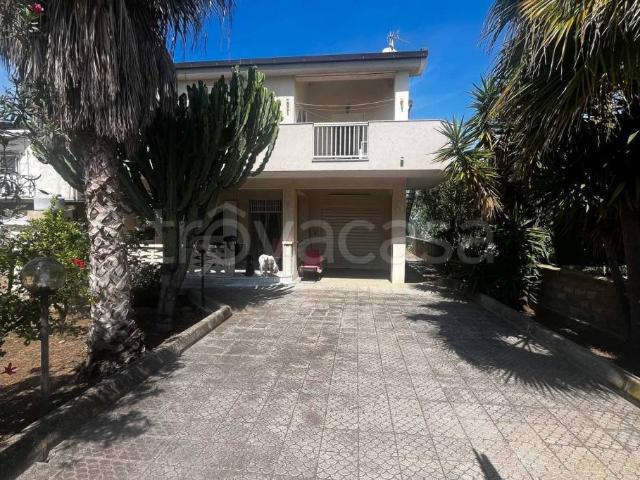 Vendesi casa indipendente ad Agrigento
