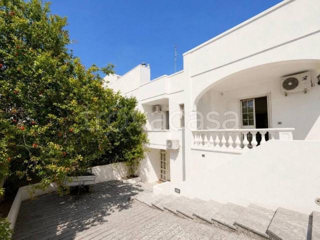 Vendesi casa indipendente ad Alessano via Portanova, 5