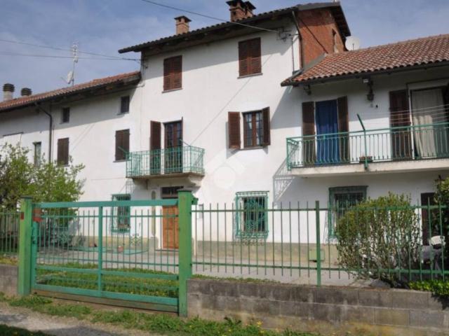 Vendesi casa indipendente ad Antignano