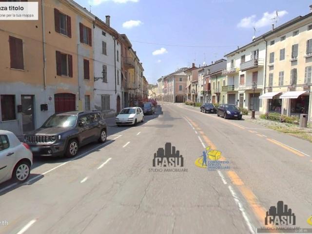 Vendesi casa semindipendente a Soragna