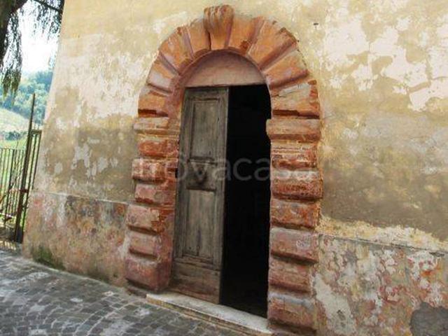 Vendesi casale a Macerata Feltria via Dei Toschi 5