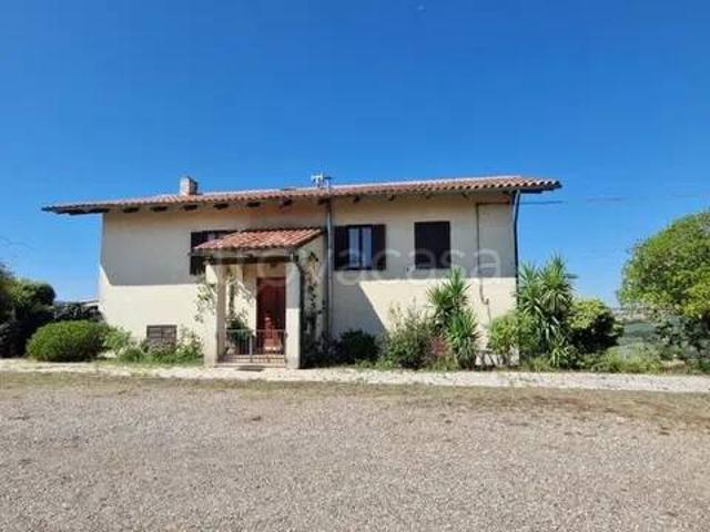 Vendesi casale a Montemerano, Manciano