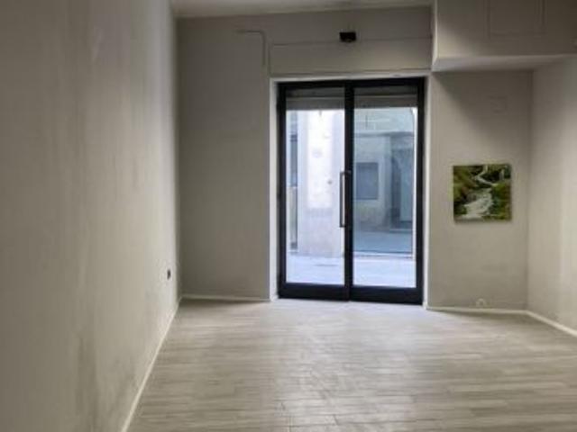 Vendesi fondo commerciale a Sansepolcro