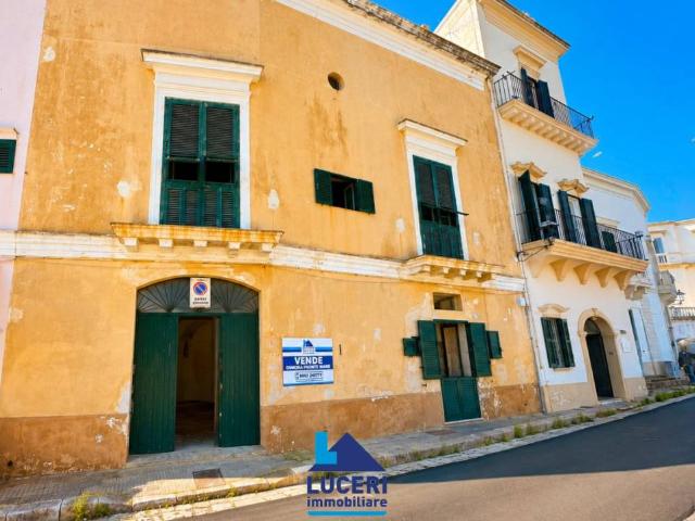 Vendesi palazzo a Gallipoli