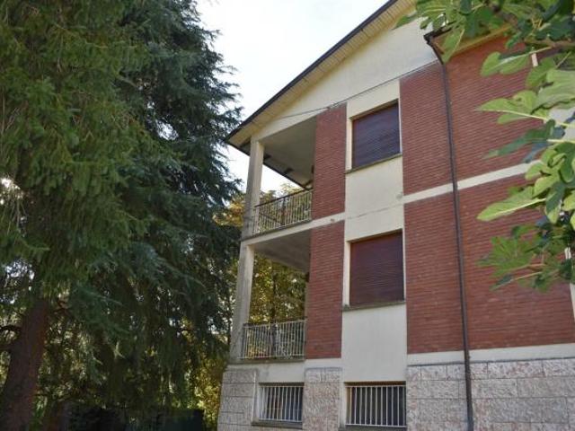 Vendesi quadrilocale v.ze Marzabotto