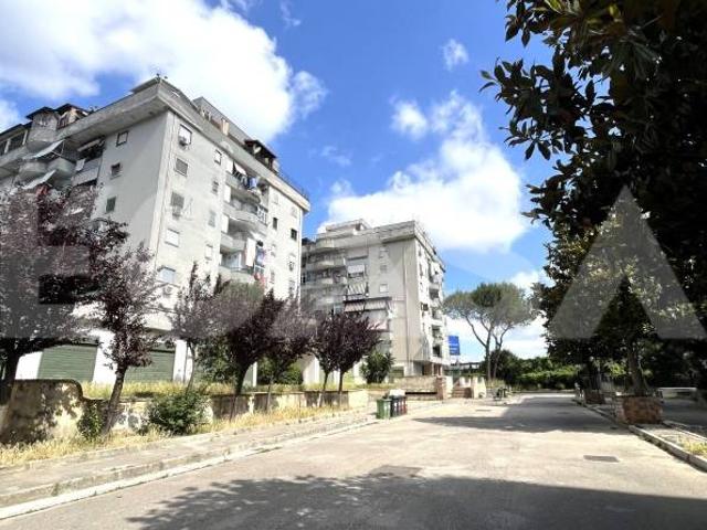 Vendesi quadrilocale a Melito di Napoli via Enrico De Nicola