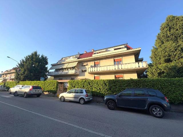 Vendesi quadrilocale a Montecchio Maggiore via Tecchio, 101