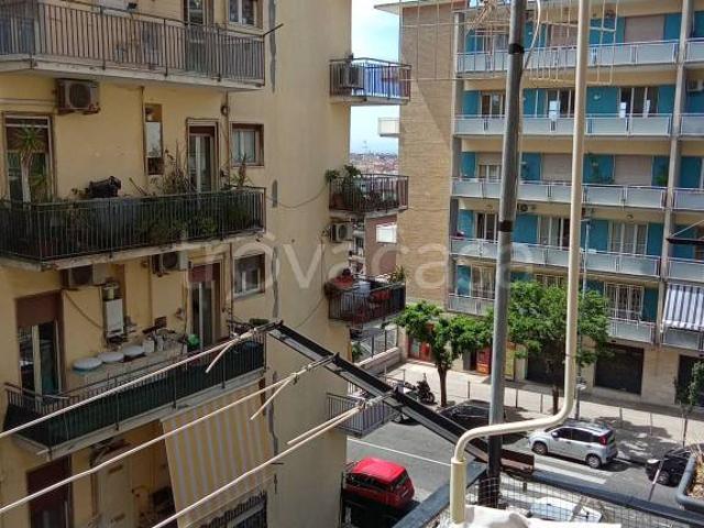 Vendesi quadrilocale a Napoli via Domenico Fontana, 150, Rione Alto
