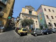 Vendesi quadrilocale a Napoli, Sanità