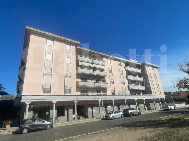 Vendesi quadrilocale a Oristano via pergolesi, 11