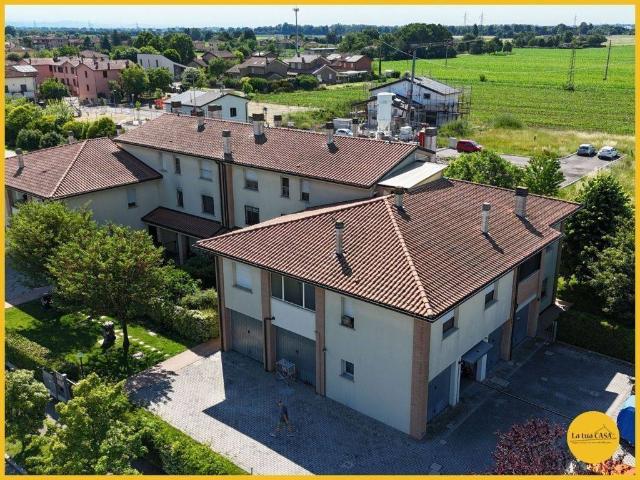 Vendesi quadrilocale a Budrio via Giacomo Puccini, 9, Mezzolara