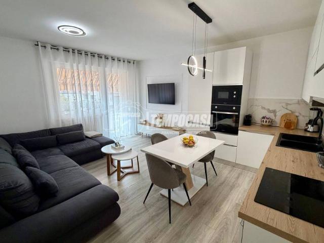 Vendesi quadrilocale a Belluno via Fratelli Rosselli 17