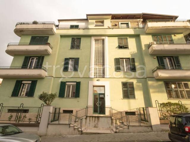 Vendesi quadrilocale a Benevento via Filippo Raguzzini, 2
