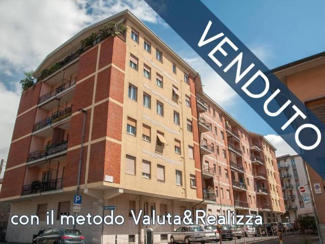 Vendesi quadrilocale a Bergamo via Vittore Ghislandi, Borgo Palazzo
