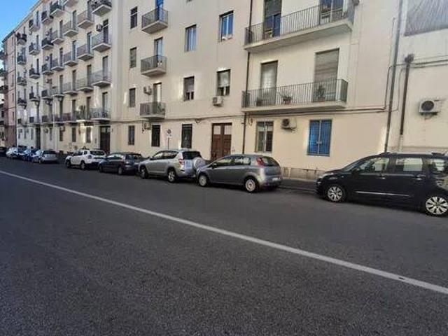 Vendesi quadrilocale a Catania via Ammiraglio Toscano, 5, Cibali
