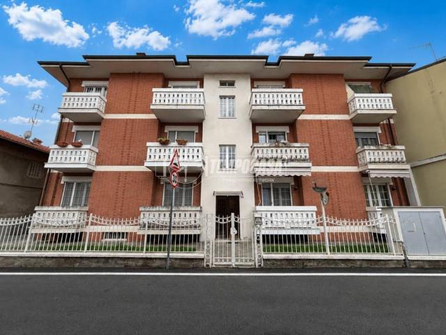 Vendesi quadrilocale a Cigliano via Farini