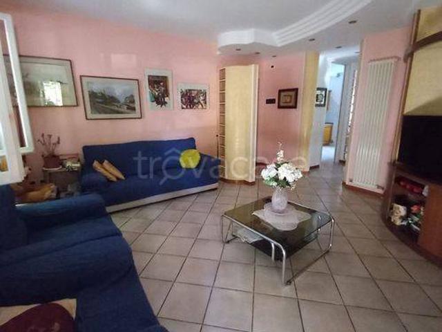 Vendesi quadrilocale a Fano, Poderino Trave