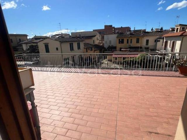 Vendesi quadrilocale a Firenze, Legnaia San Quirico Monticelli