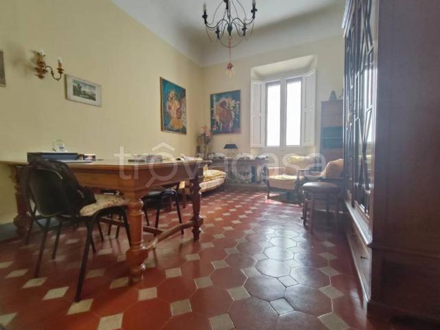 Vendesi quadrilocale a Firenze via Filippo Corridoni, 53, Careggi Rifredi Dalmazia