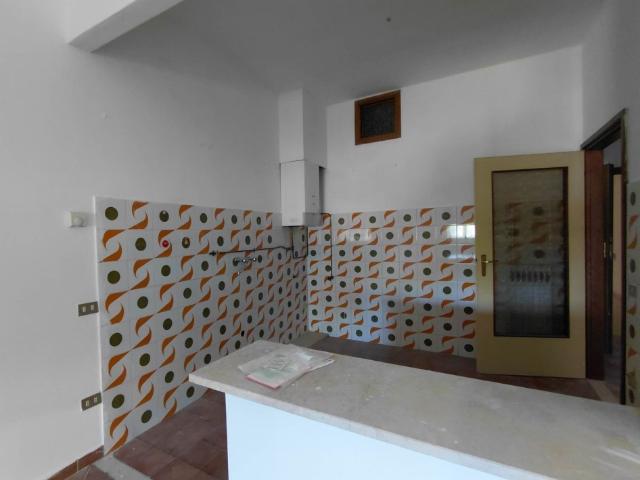 Vendesi quadrilocale a Gualdo Tadino via Matteotti 46