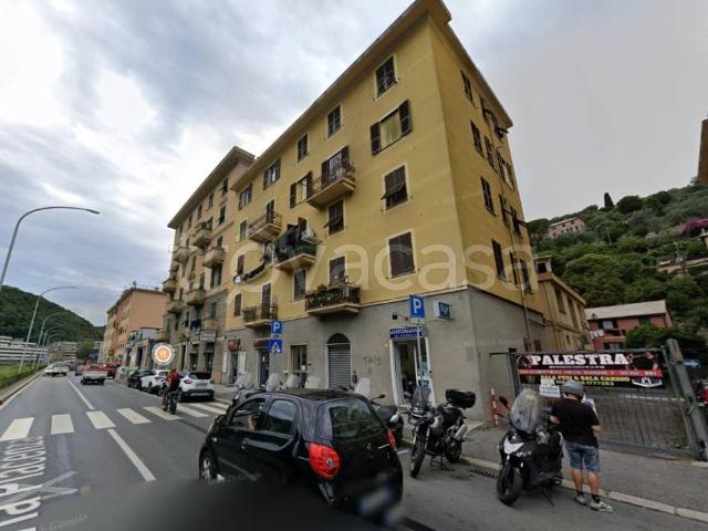 Vendesi quadrilocale a Genova via Piacenza, 28, Molassana