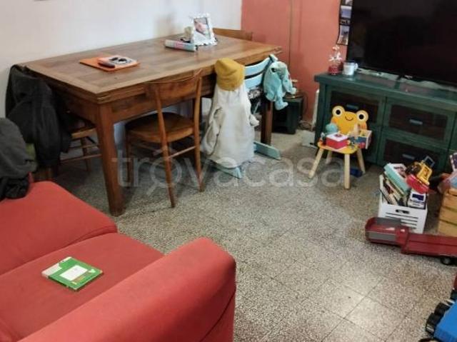 Vendesi quadrilocale a Lucolena, Greve in Chianti
