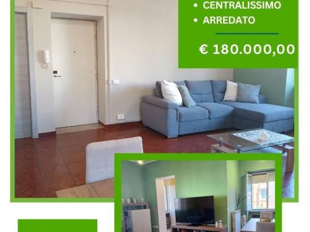 Vendesi quadrilocale a Latina viale Vittorio Veneto, 45, Centro città