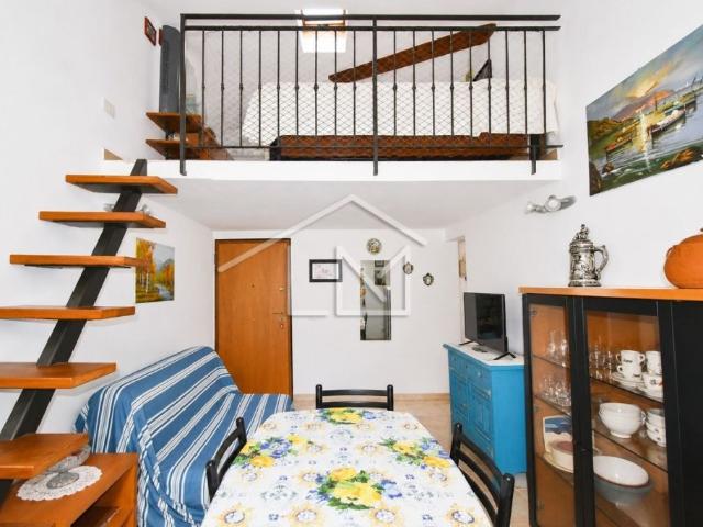 Vendesi quadrilocale a Lerici via Trogu 23, San Terenzo