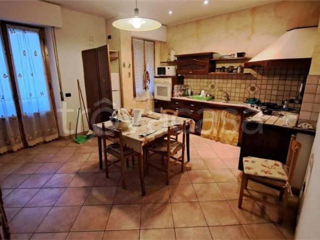 Vendesi quadrilocale a Pieve, Sinalunga