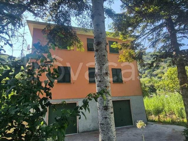 Vendesi quadrilocale a Rapallo via San Pietro, 38, San Pietro Savagna