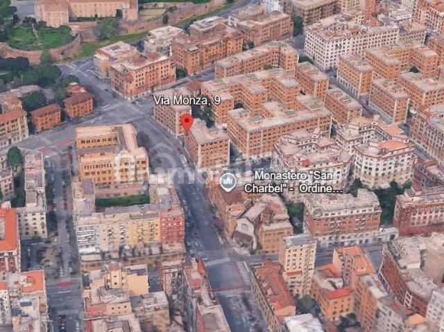 Vendesi quadrilocale a Roma via Monza, 9, San Giovanni