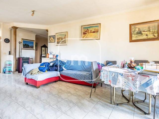 Vendesi quadrilocale a Roma via Sant'Elpidio a Mare, Corcolle