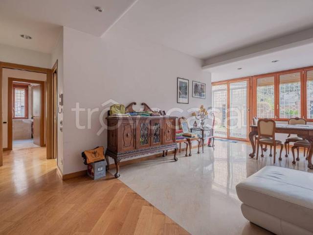 Vendesi quadrilocale a Roma, Villa Bonelli