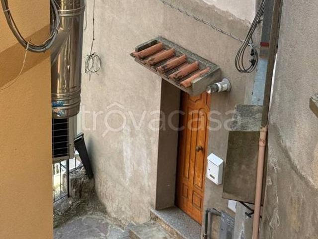 Vendesi quadrilocale a Sersale via Michele Bianchi