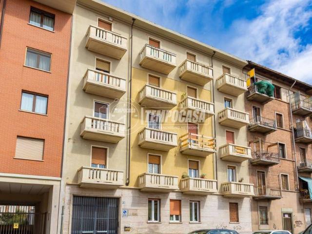 Vendesi quadrilocale a Torino via Capua 24/Bis, Don Bosco