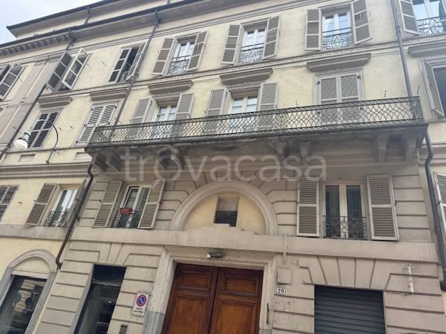 Vendesi quadrilocale a Torino via Giuseppe Mazzini, Via della Rocca