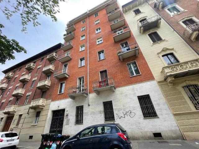 Vendesi quadrilocale a Torino, Cit Turin