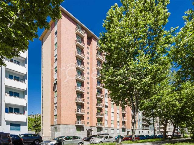 Vendesi quadrilocale a Torino corso Monte Cucco, 46, Pozzo Strada
