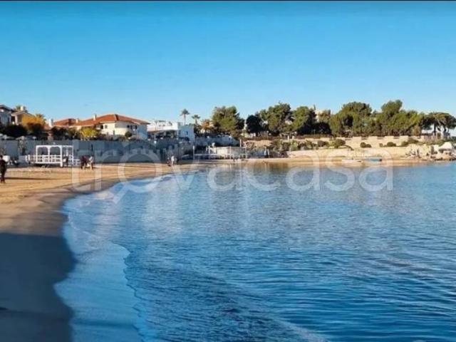 Vendesi quadrilocale a Trani