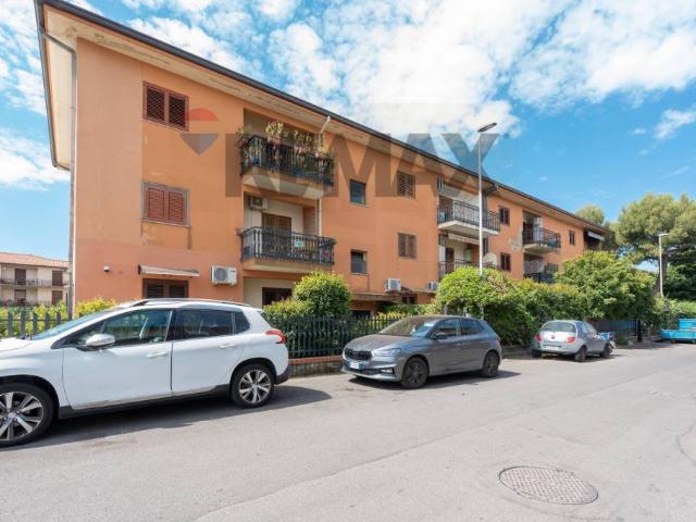 Vendesi quadrilocale a Tremestieri Etneo via Cinnirella, 8