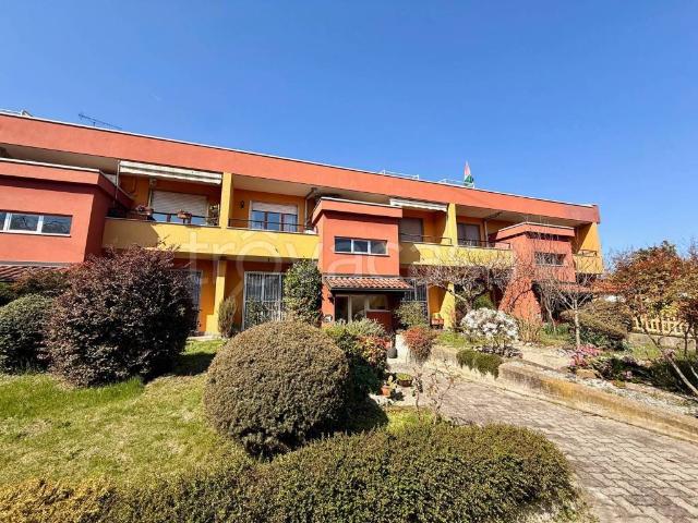 Vendesi quadrilocale a Villastellone largo Prati, 2