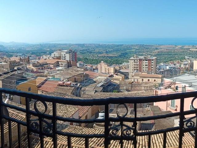 Vendesi quadrilocale ad Agrigento, Centro città