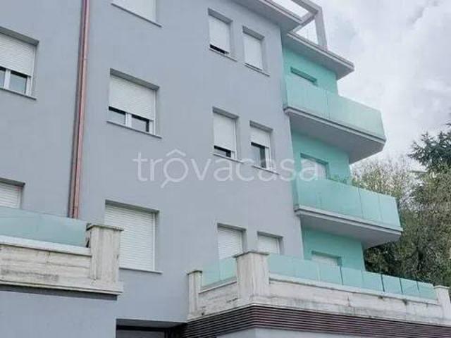 Vendesi quadrilocale ad Ancona via Podgora, 63, Adriatico